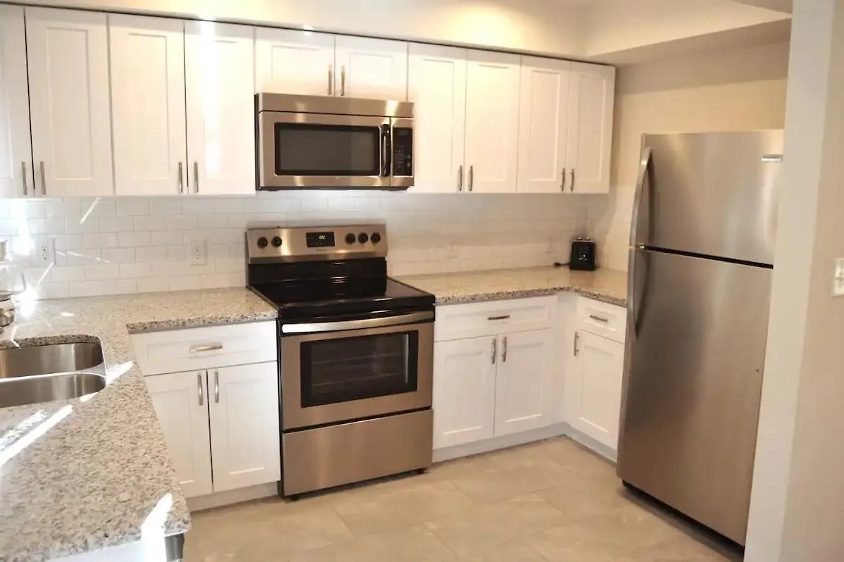 310C, 2Br Apt Close To Uptown Charlotte 0*,  United States