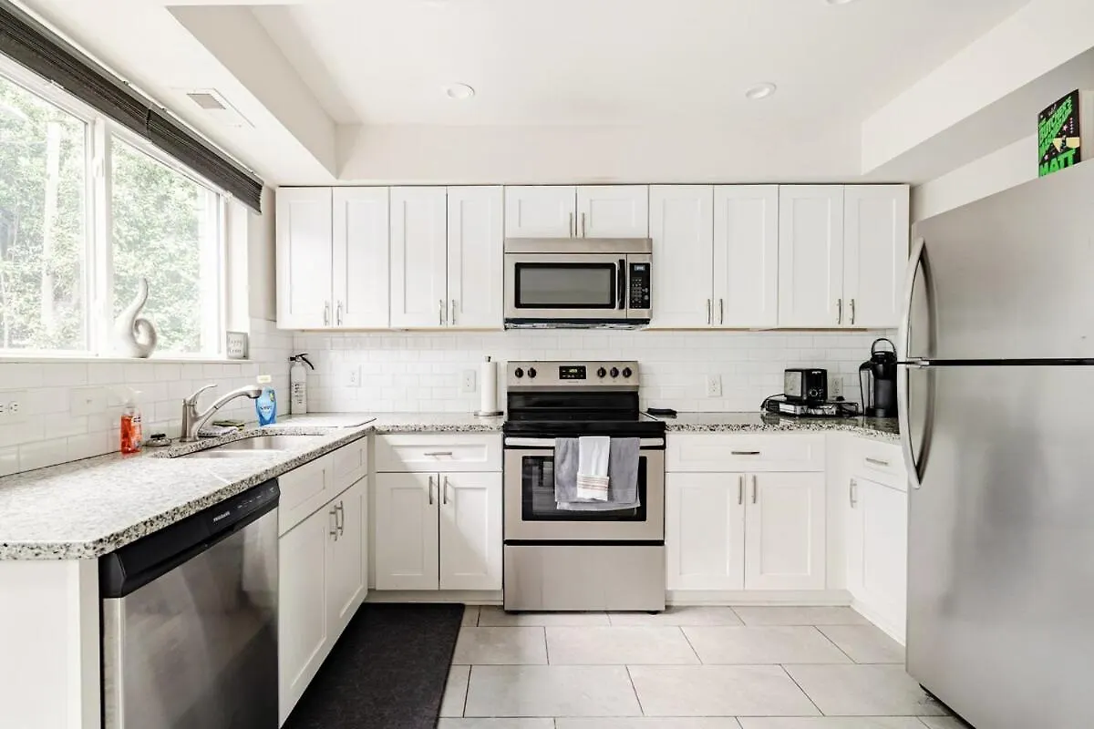 Quaint Home 310C - Minutes From Uptown Charlotte 0*,  Stati Uniti