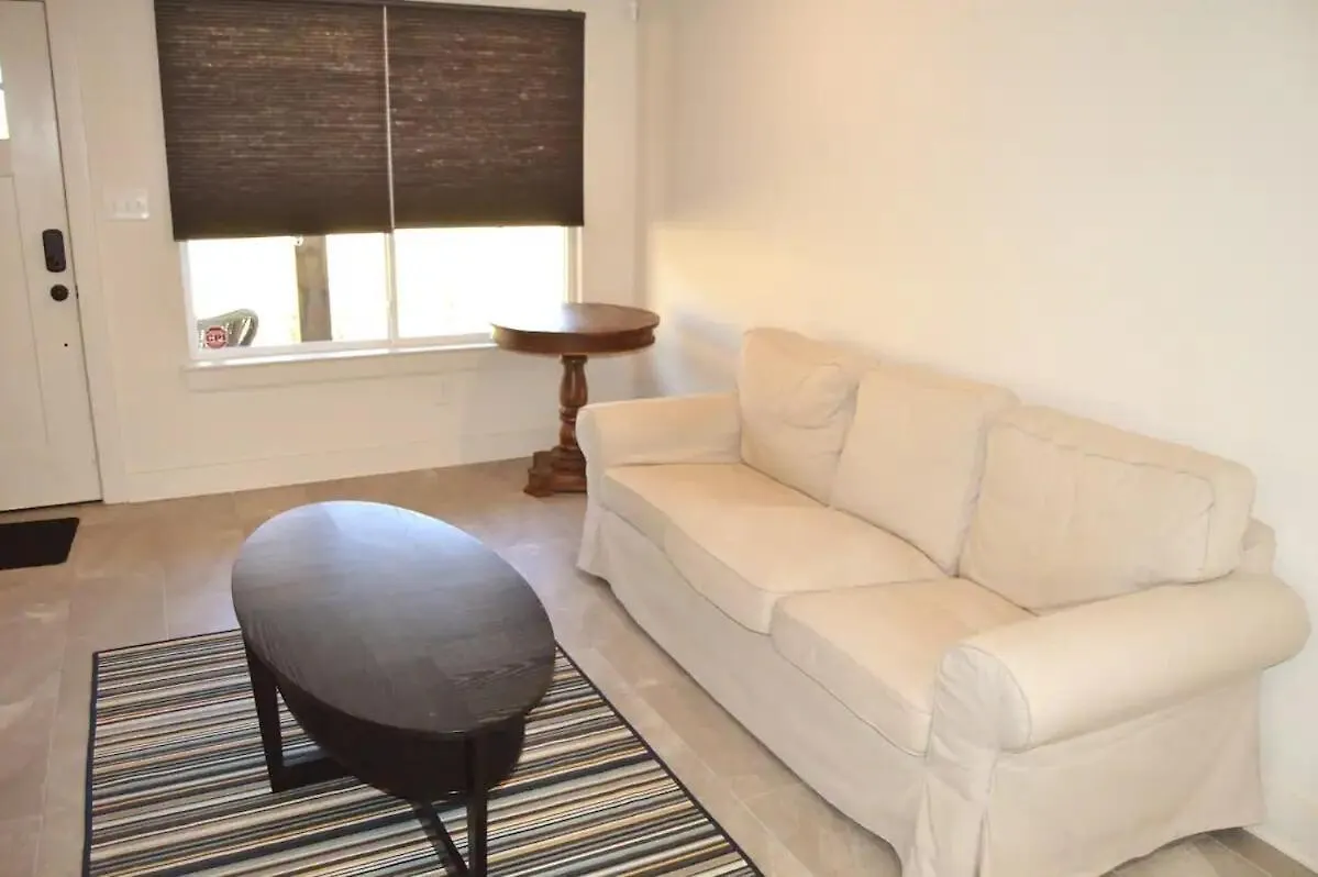 Quaint Home 310C - Minutes From Uptown Charlotte